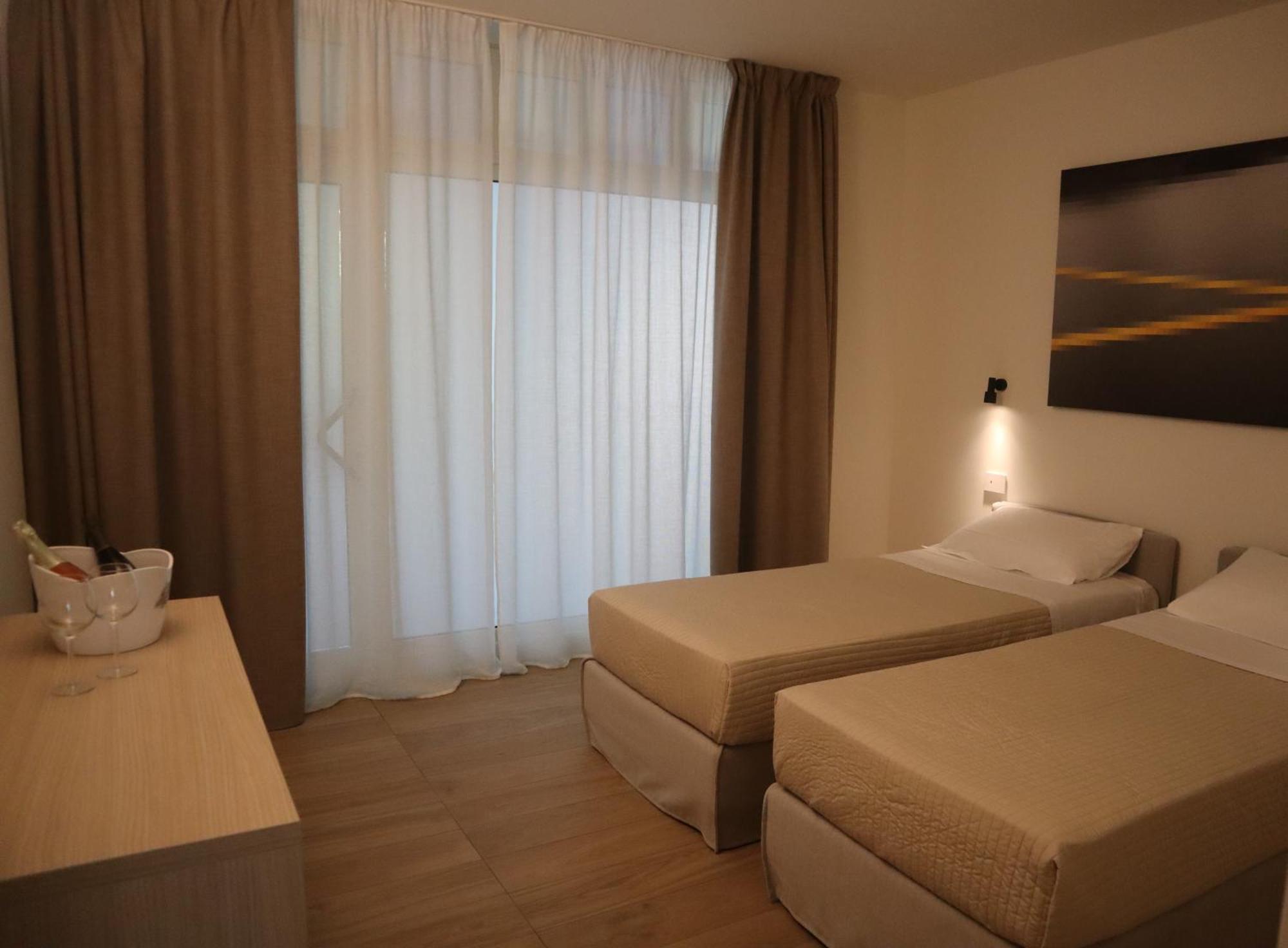 Residence Perlago Предоре Екстериор снимка